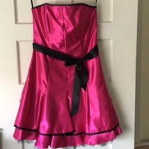 Jessica McClintock Strapless Dress